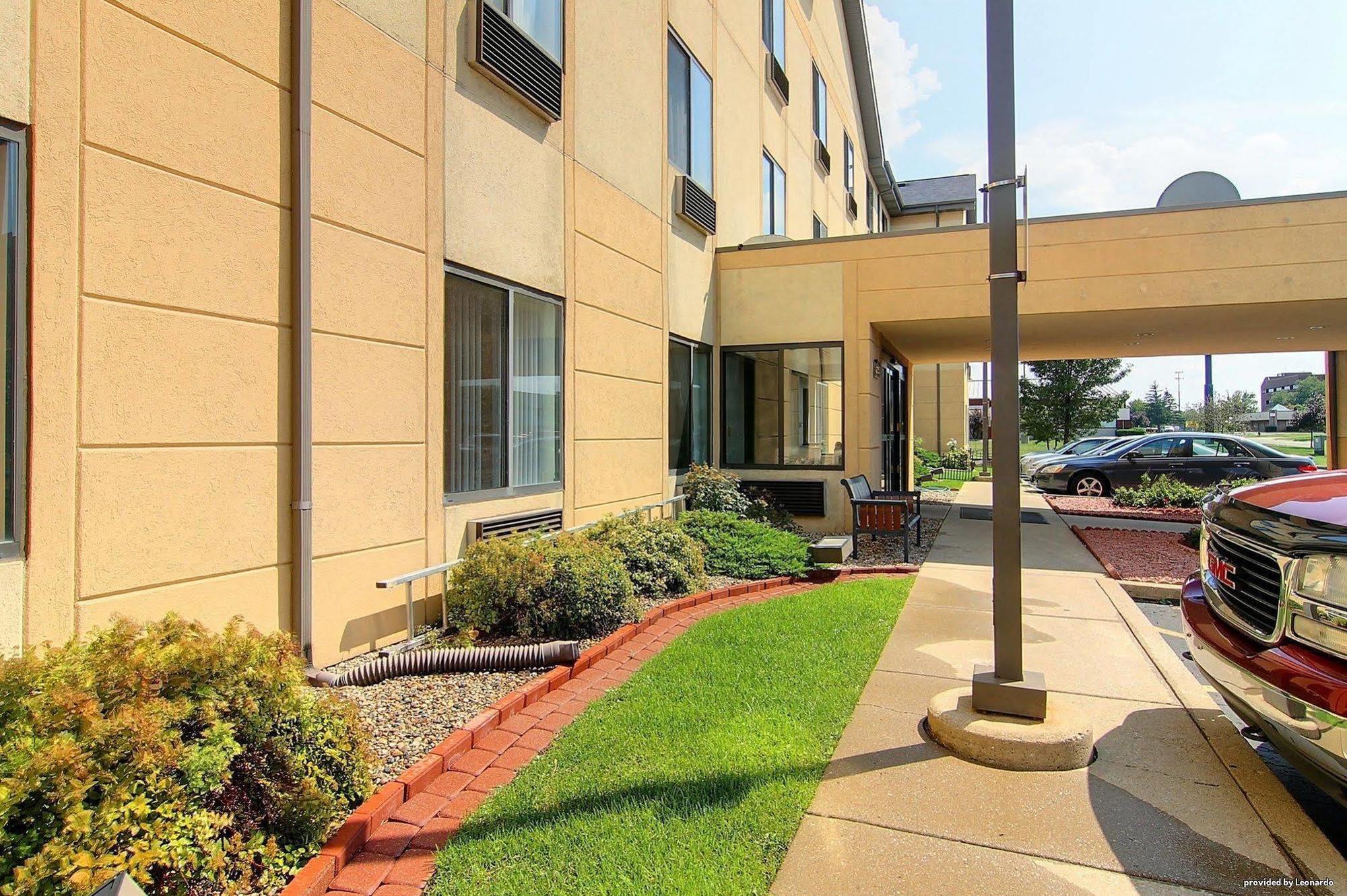 Inn & Suites Merrillville Eksteriør billede